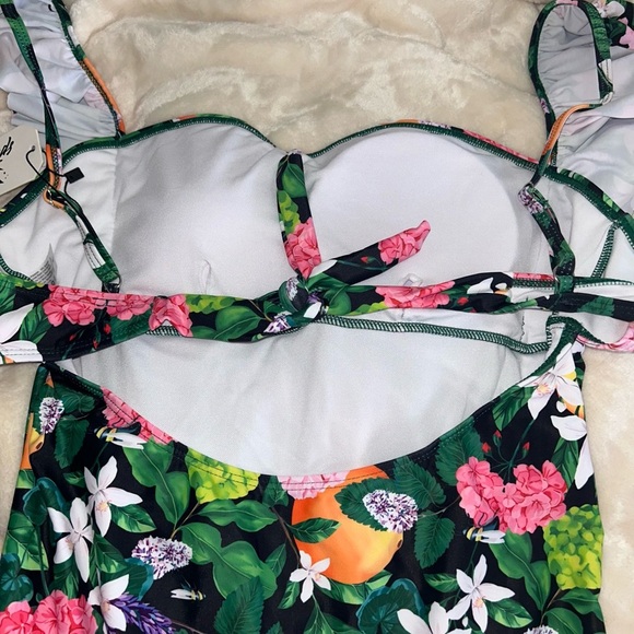 NWT Women One piece Swimsuit ruffle  bathing suit with tummy control - Picture 8 of 10